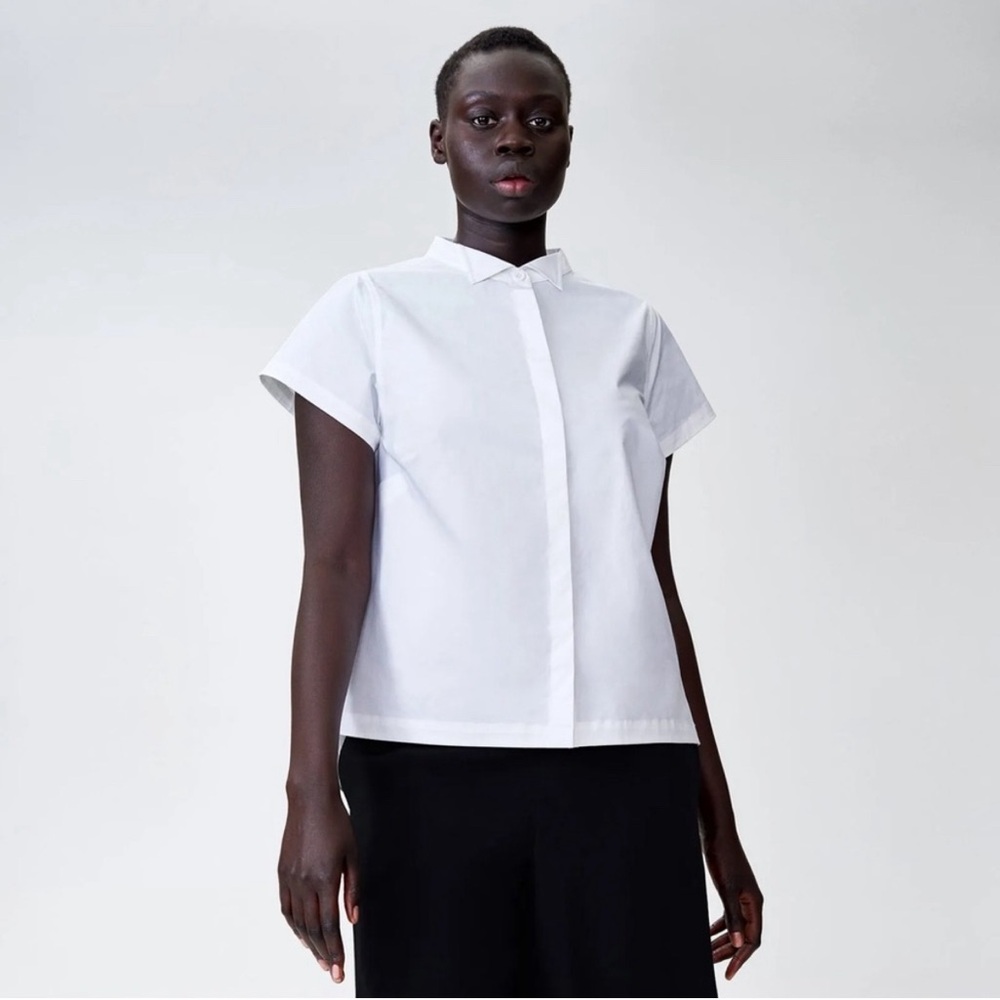 White button up short sleeve blouse